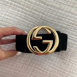 LIKE NEW AUTHENTIC Black and gold Gucci belt